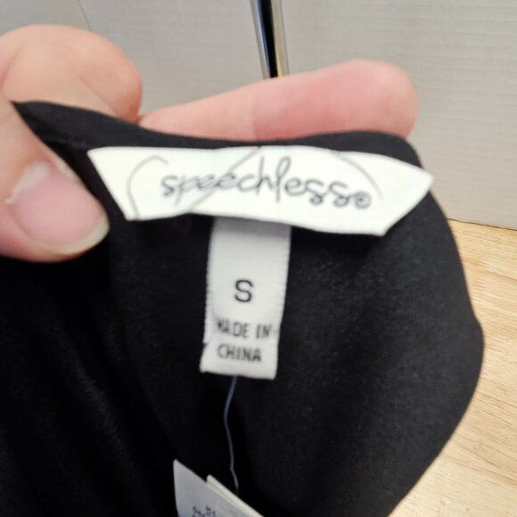 NWT Speechless Dress, Size Small, Black Floral Pattern - Picture 6 of 9